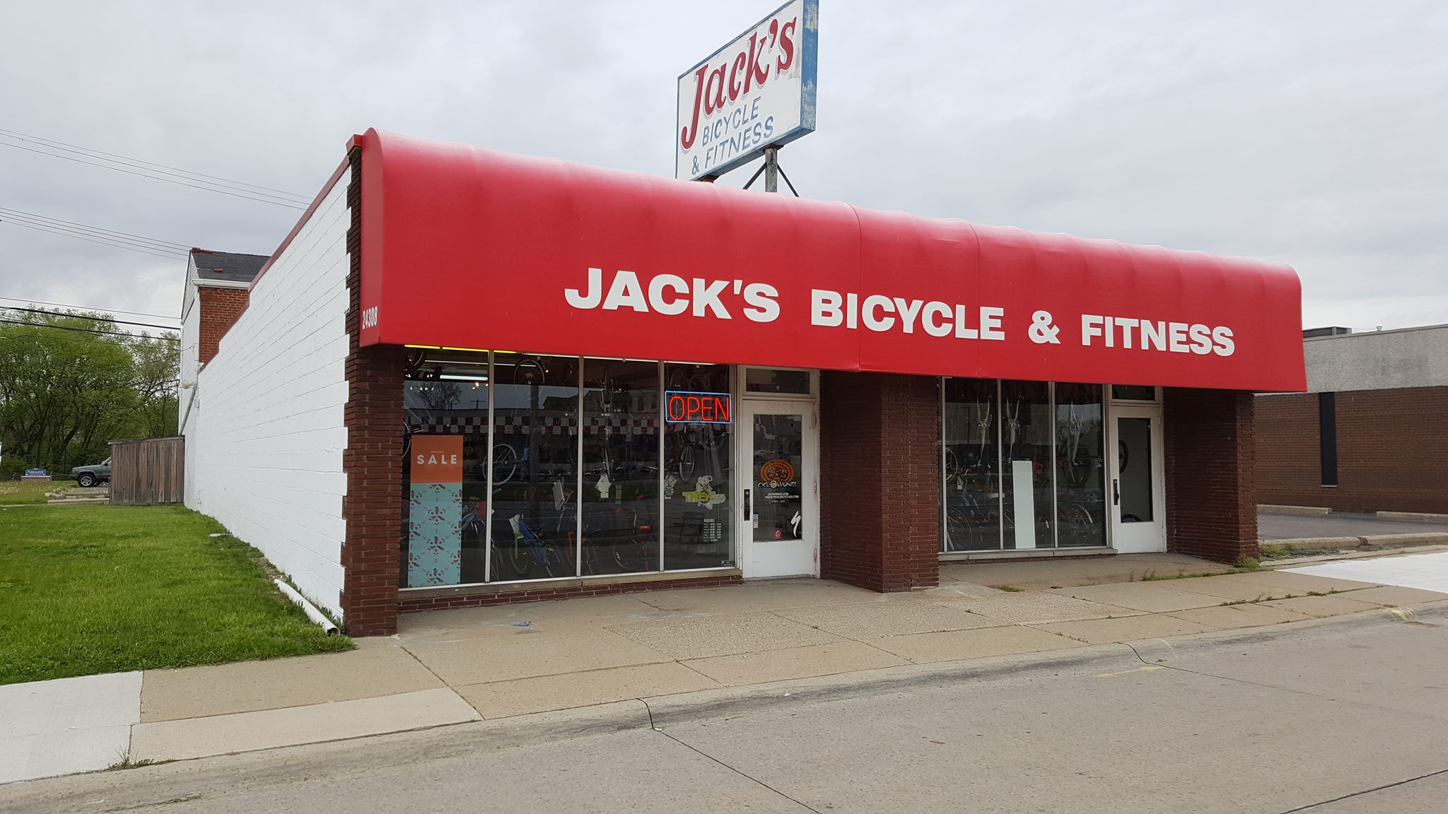 Jacks Retail Store Dearborn Michigan